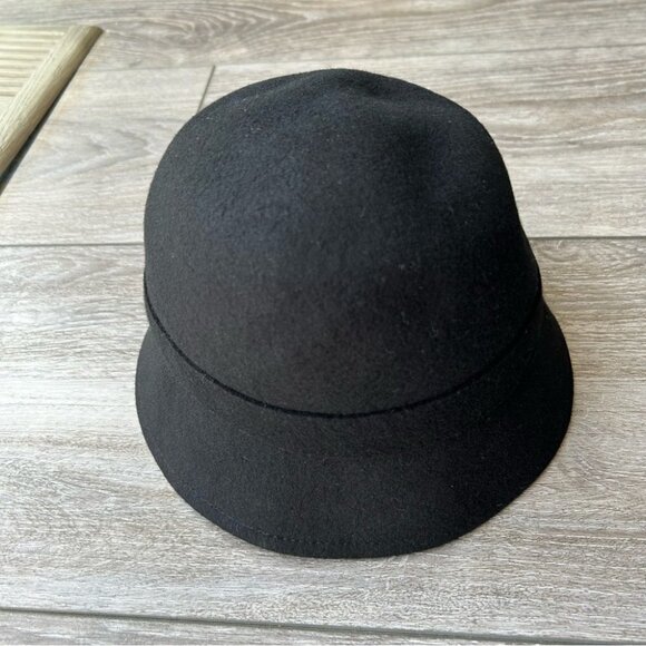 Gymboree 100% Wool Girl Toddler 2T-3T Felt Cloche Hat - Picture 2 of 8